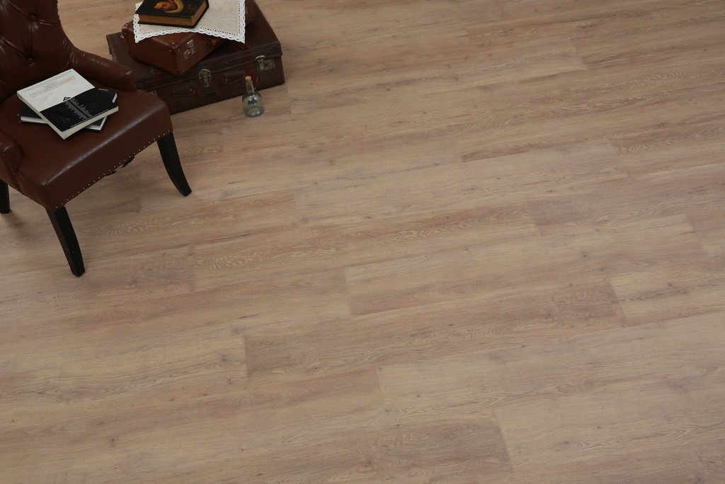 Green Flors Oak Original-serene nature GW 076 Master Trend 0,55/1219.2x228,6x2,5 mm (Pack=3,34m²/12 Planken)